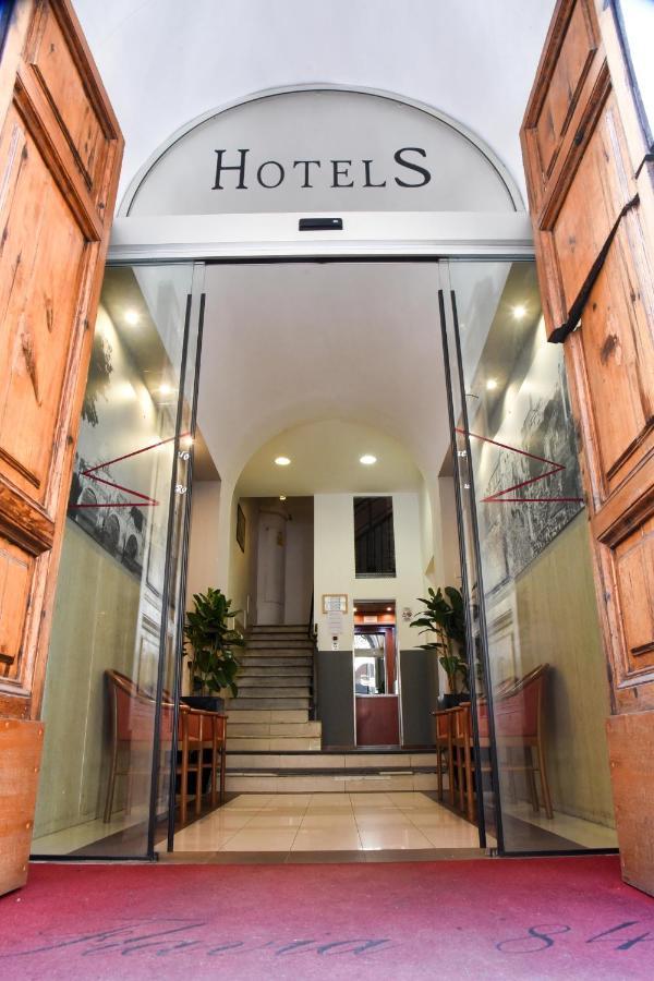 Romalive Hotel Exterior photo